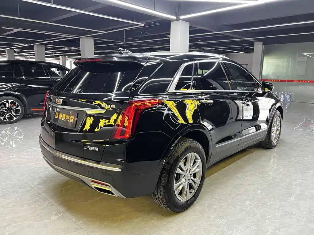 CADILLAC XT5 2022