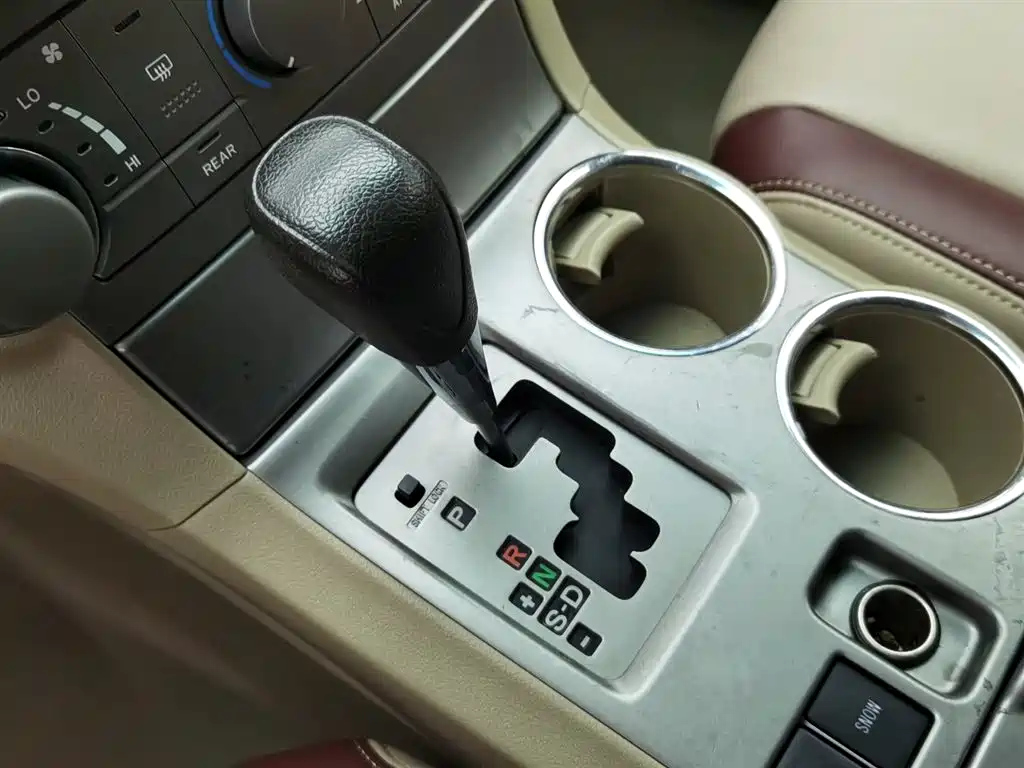 TOYOTA HIGHLANDER 2012