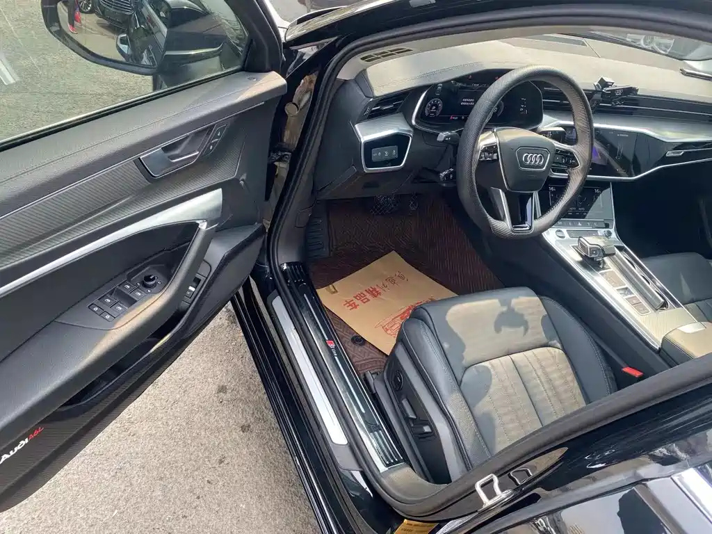 AUDI A6L 2021