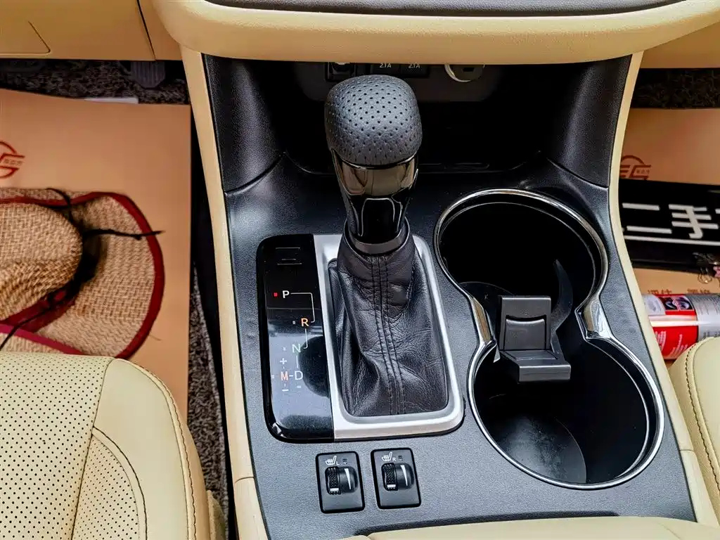 TOYOTA HIGHLANDER 2020