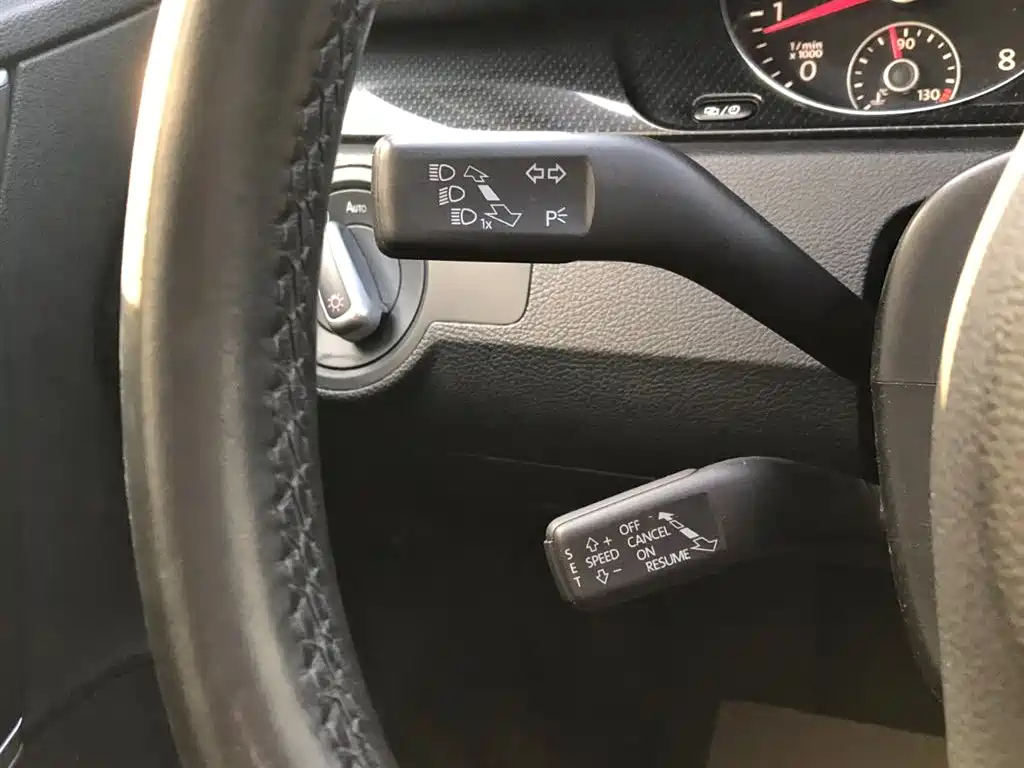 VOLKSWAGEN MAGOTAN 2016