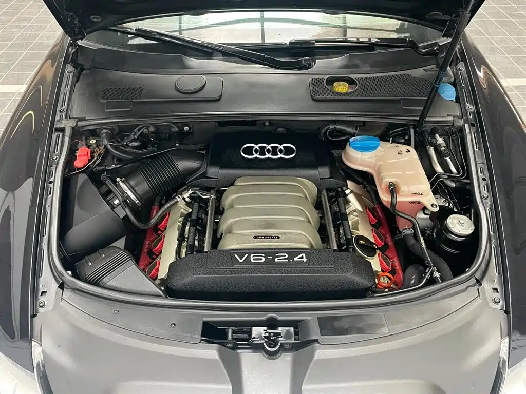 AUDI A6L 2011