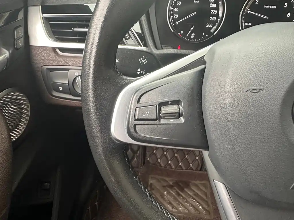 BMW X1 2021