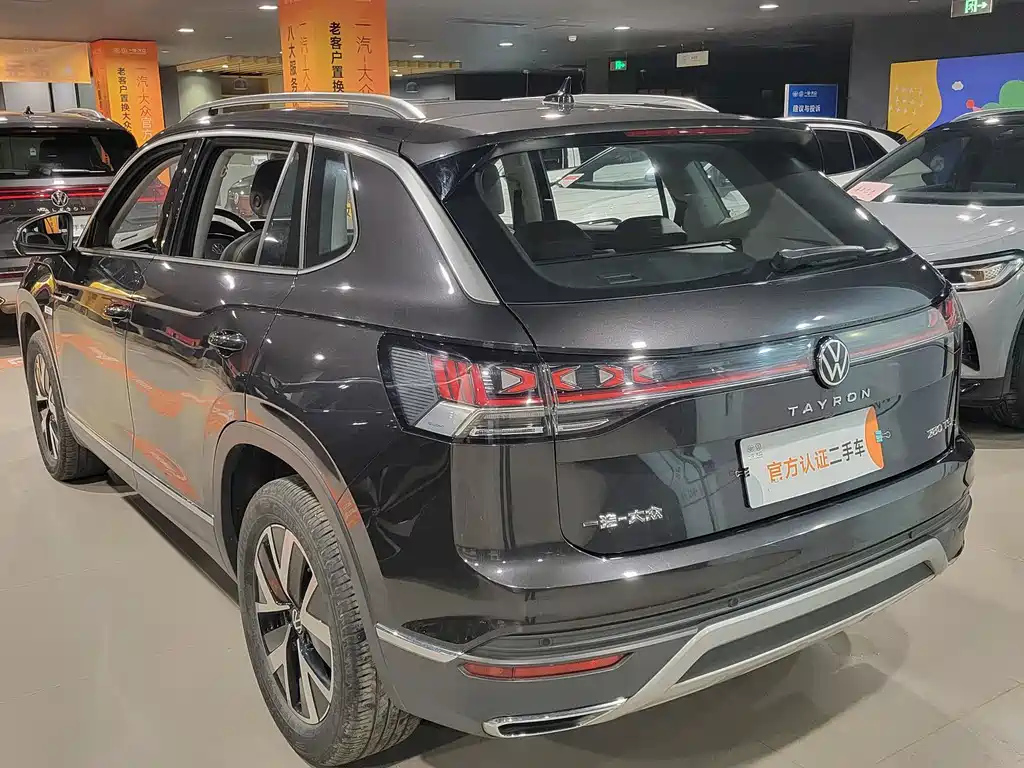 VOLKSWAGEN TAYRON 2022
