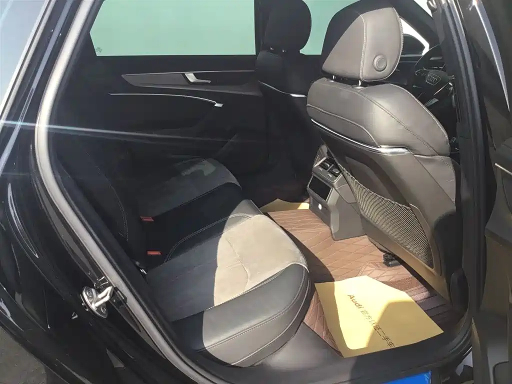 AUDI A6L 2021