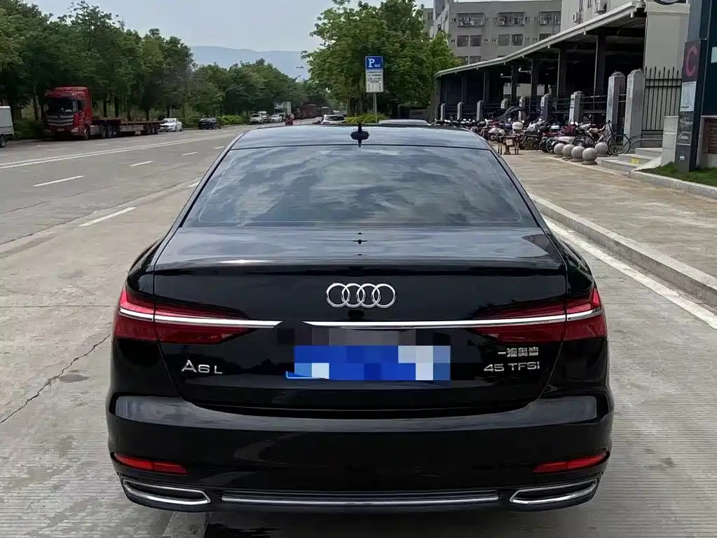 AUDI A6L 2021