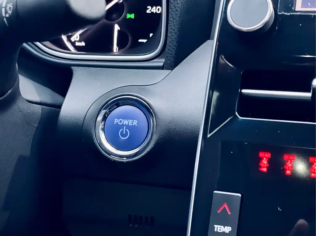 TOYOTA AVALON 2020