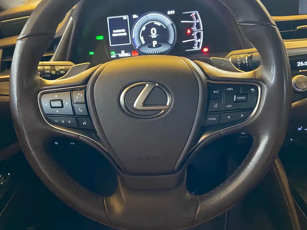 LEXUS ES 2021