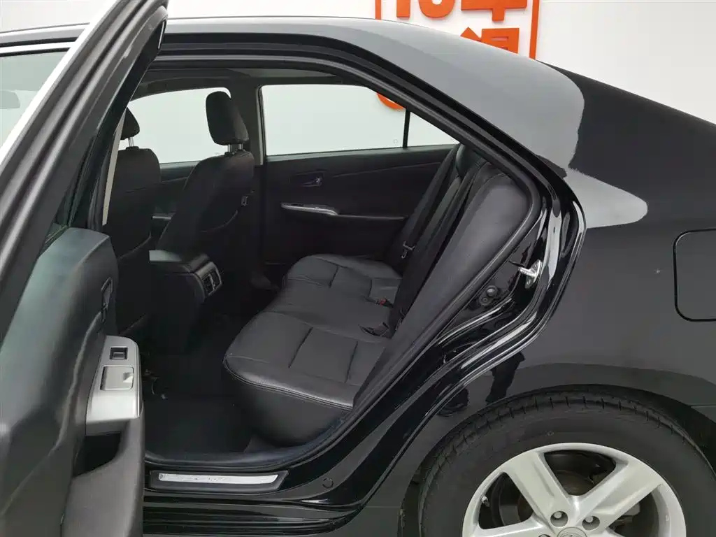 TOYOTA CAMRY 2014