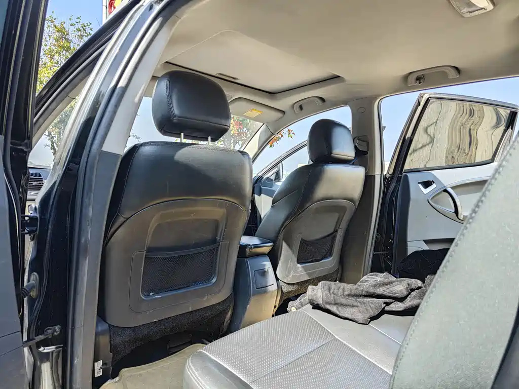 GEELY AUTO GEELY GX7 2014