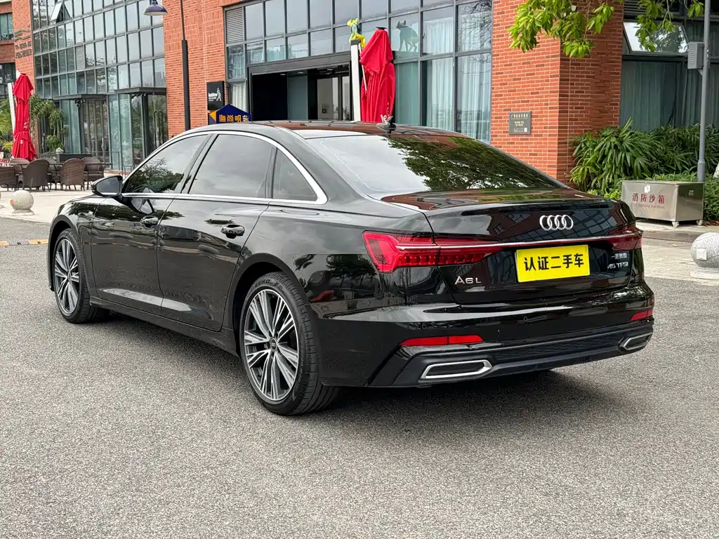 AUDI A6L 2022