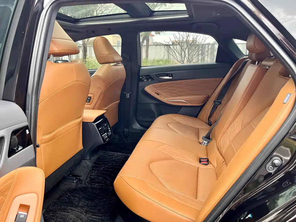 TOYOTA AVALON 2019