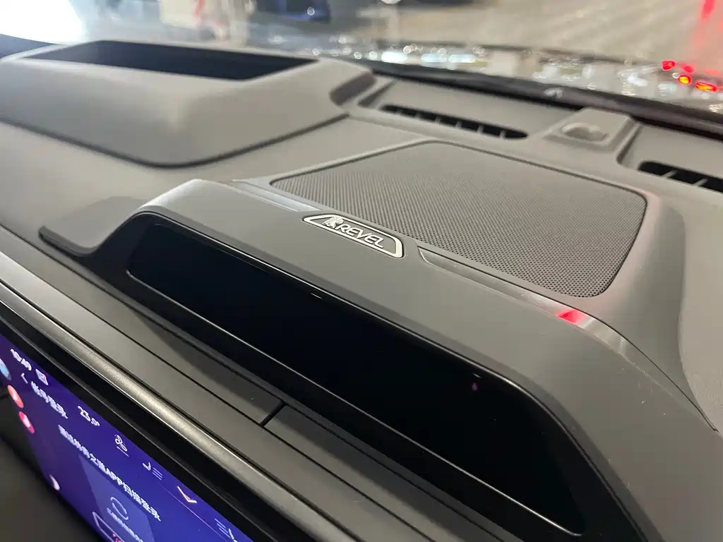 LINCOLN Z 2022