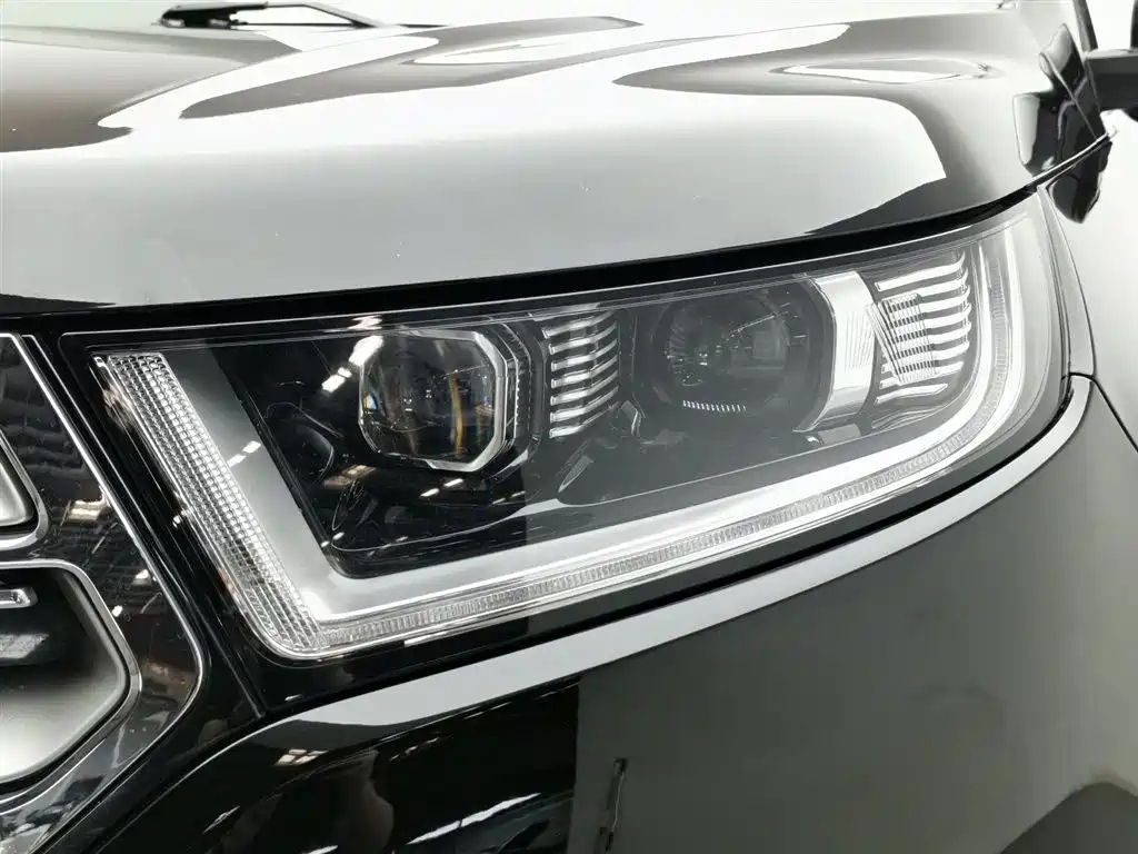 FORD EDGE 2018