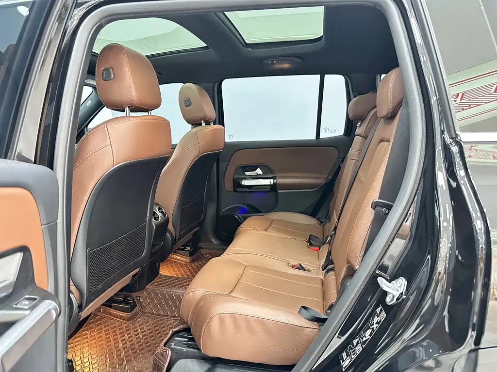 MERCEDES BENZ GLB 2022