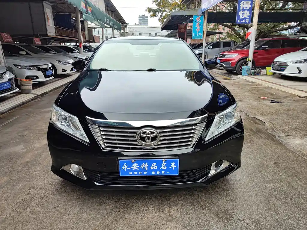 TOYOTA CAMRY 2013