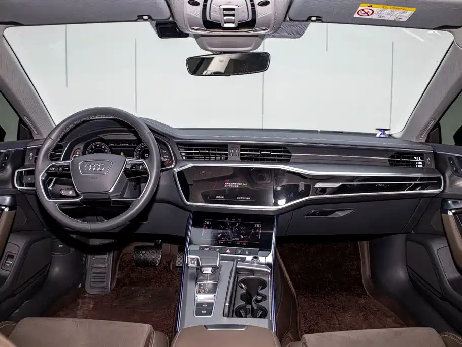 AUDI A7L 2022