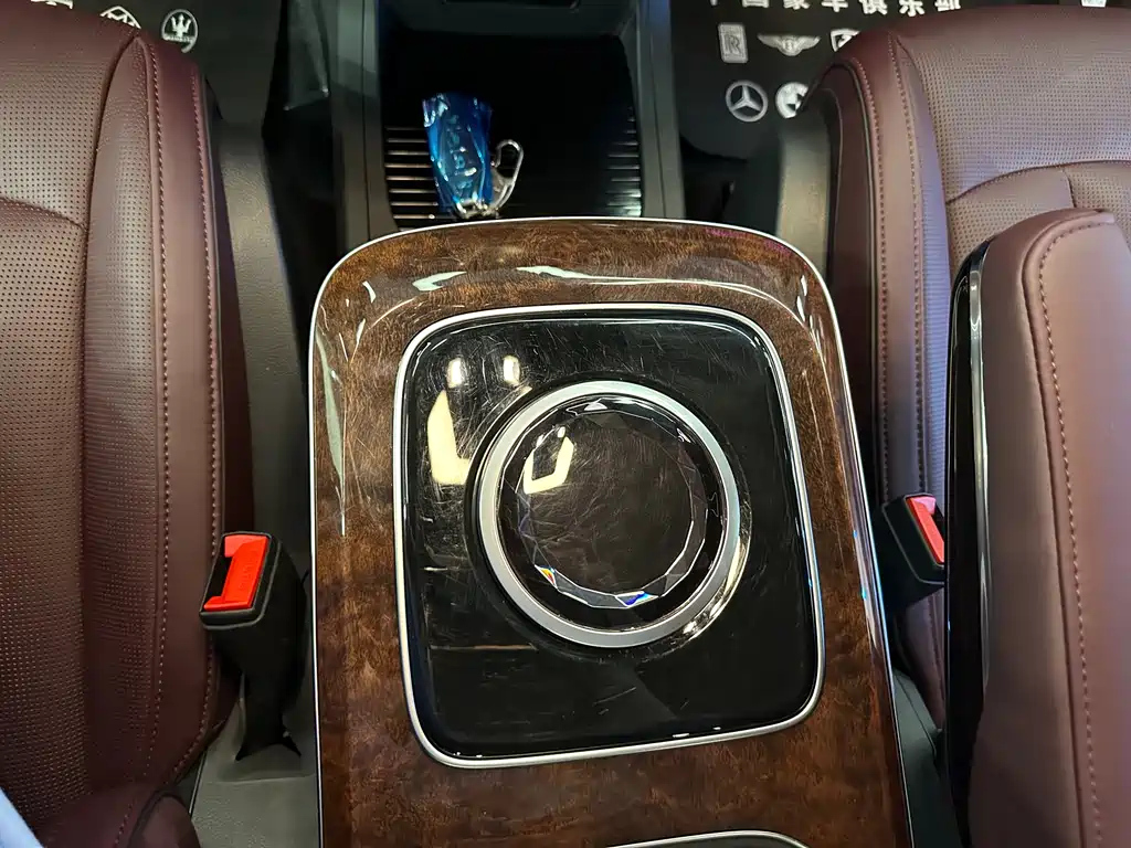 HONGQI HQ9 2022