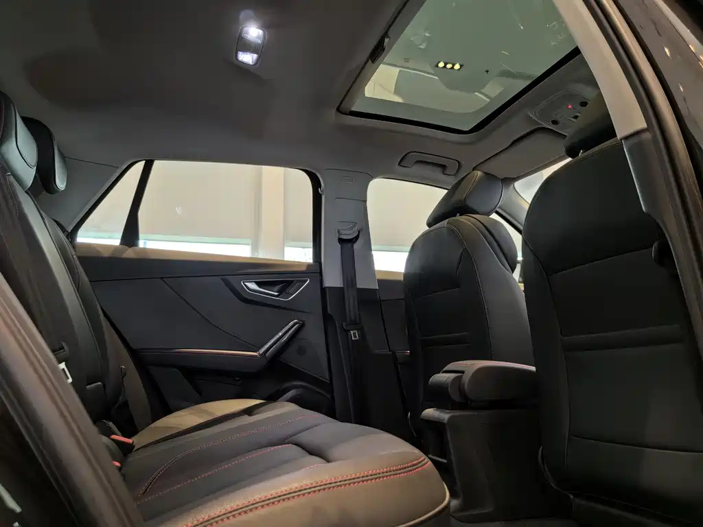 AUDI Q2L 2023