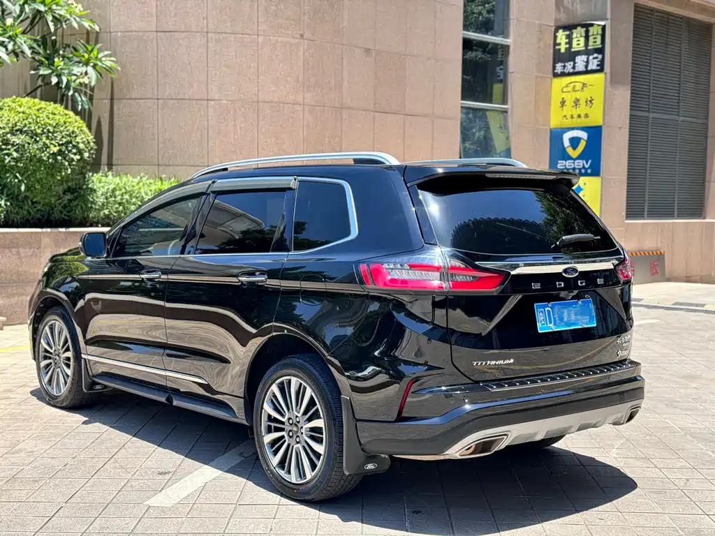FORD EDGE 2021