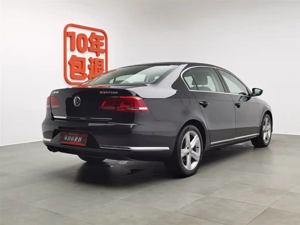 VOLKSWAGEN MAGOTAN 2014