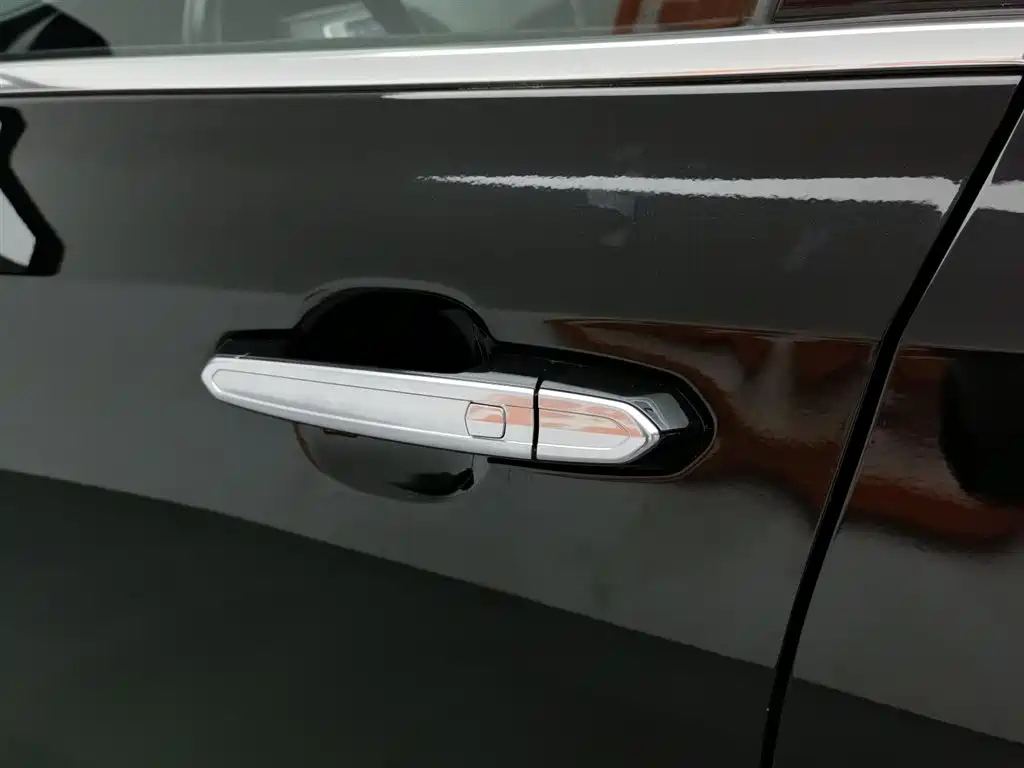 CADILLAC XT4 2021