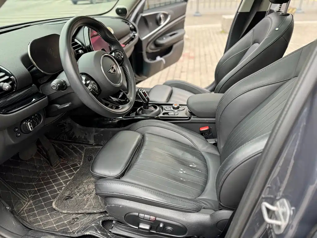 MINI CLUBMAN 2021