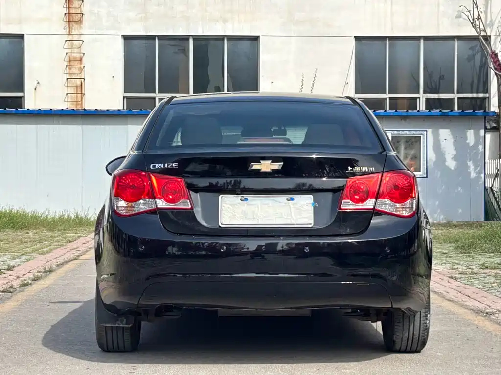 CHEVROLET CRUZE 2010
