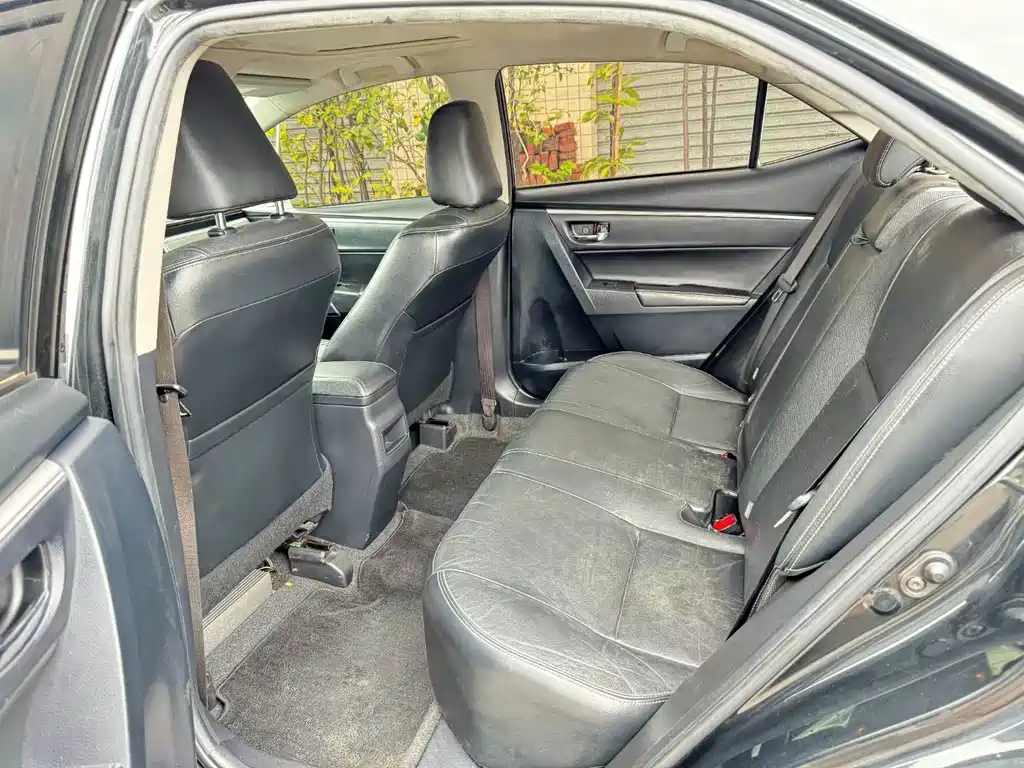 TOYOTA COROLLA 2014