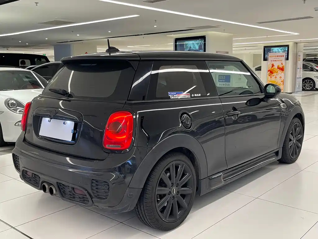 MINI OTHER 2015