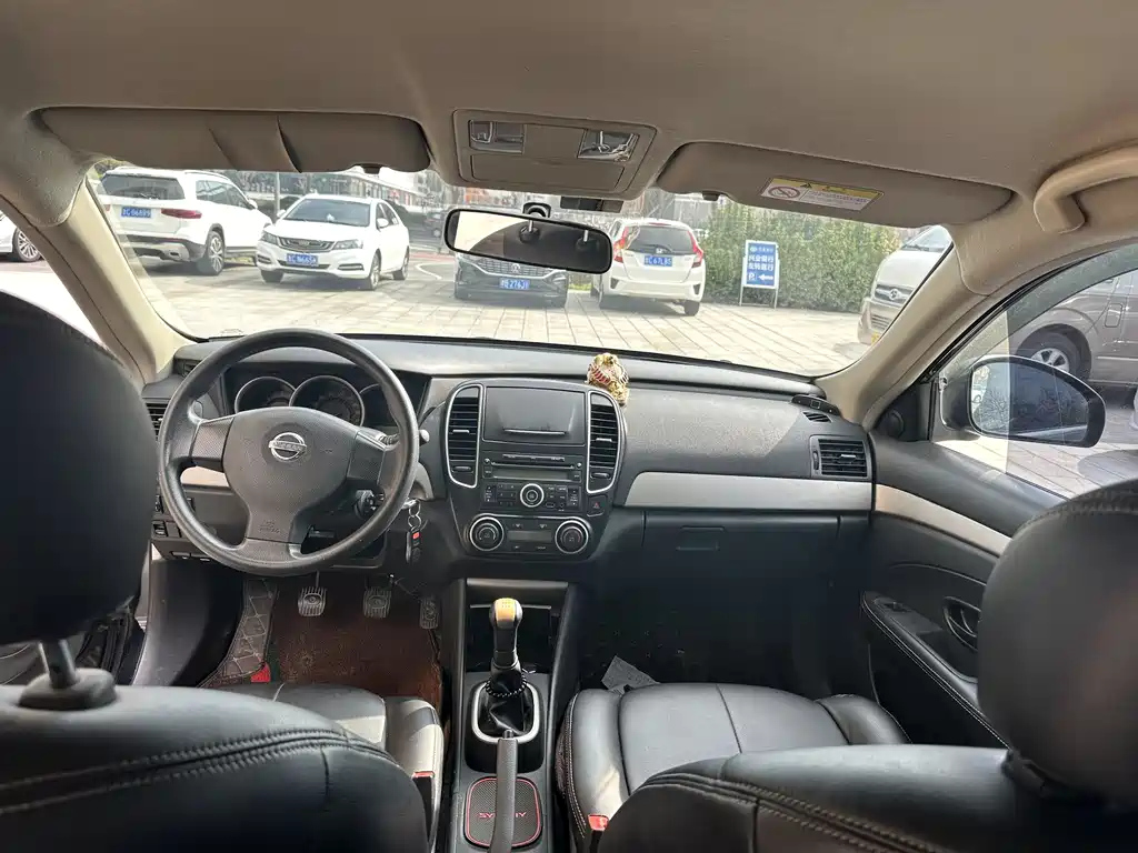 NISSAN SYLPHY 2016