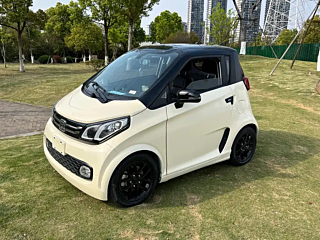 Заказать ZOTYE E200