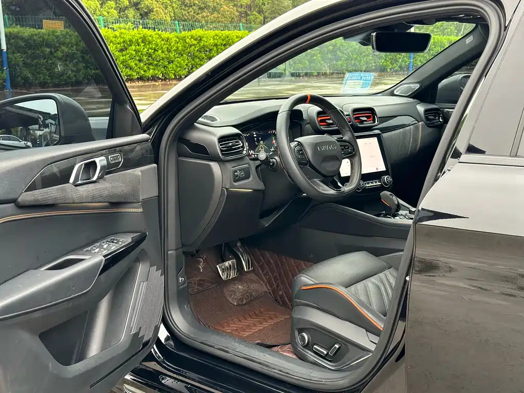 LYNK&CO 02 HATCHBACK 2021