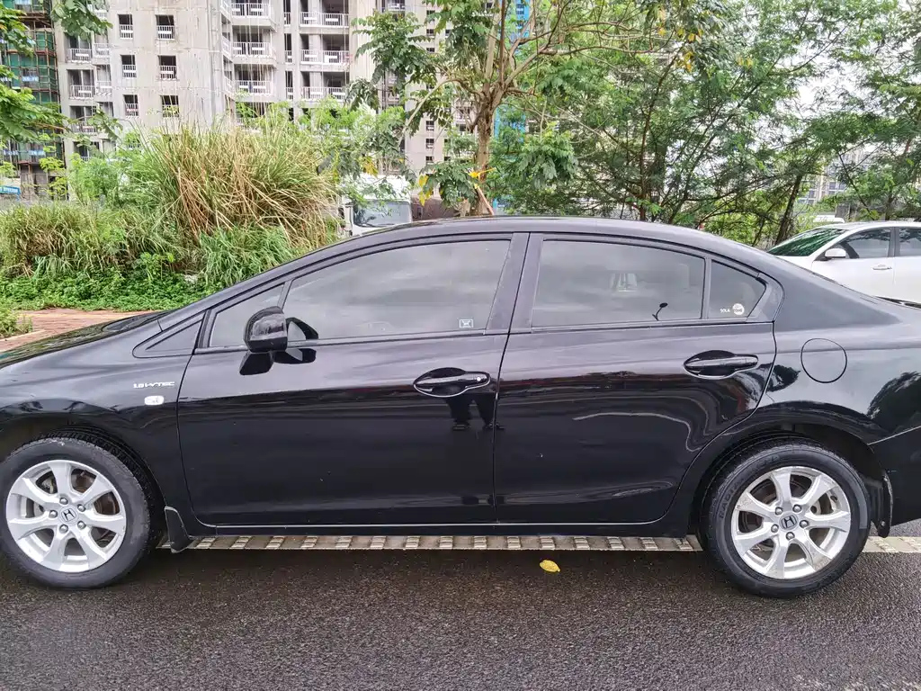 HONDA CIVIC 2014