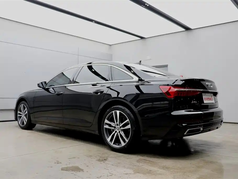 AUDI A6L 2021