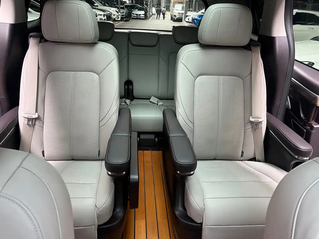 TRUMPCHI M8 2021