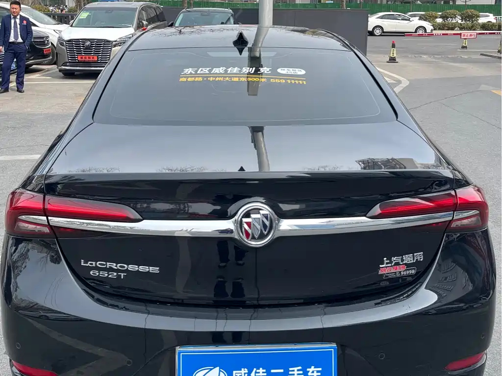 BUICK LACROSSE 2020