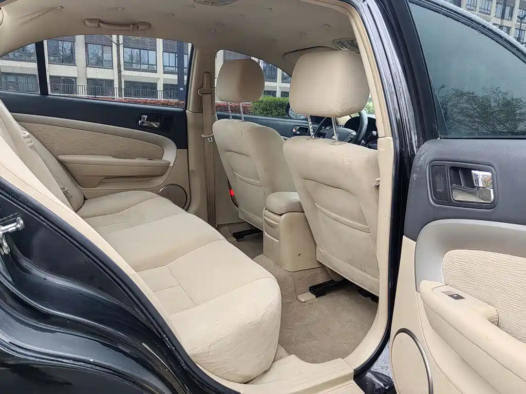 CHEVROLET OTHER 2011