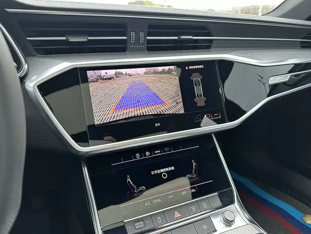 AUDI A6L 2021