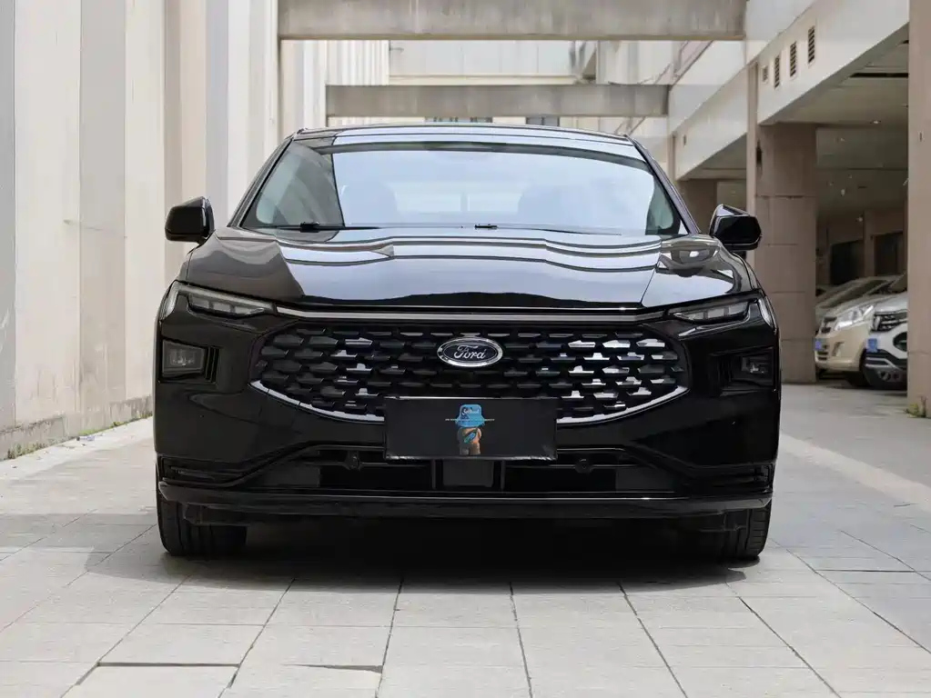 FORD MONDEO 2022
