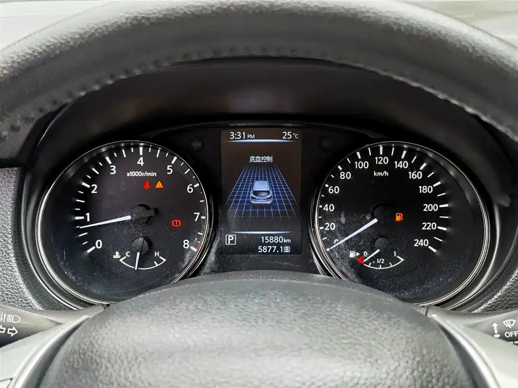 NISSAN QASHQAI 2018