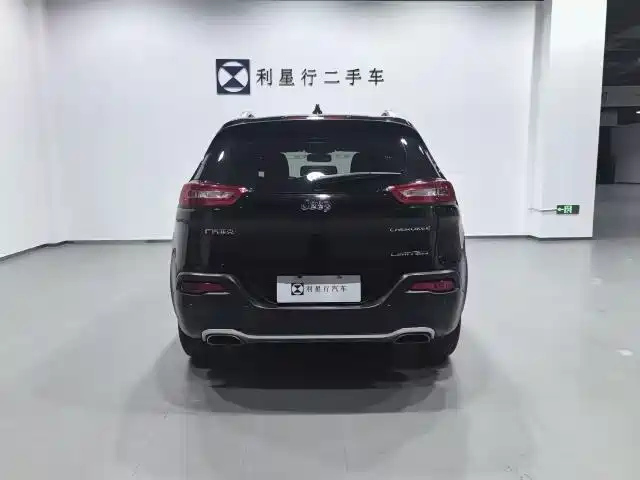 JEEP CHEROKEE 2018