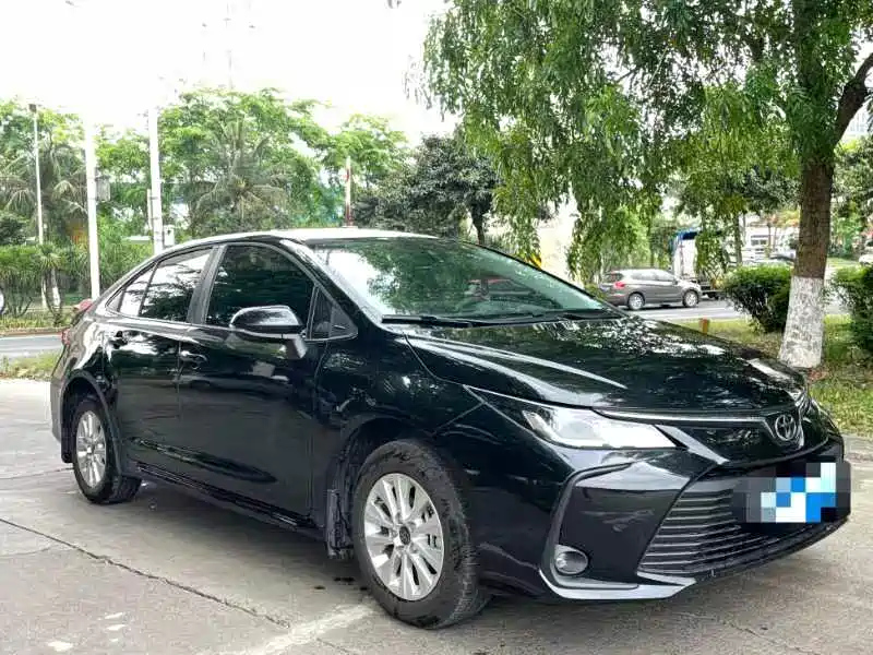 TOYOTA COROLLA 2024