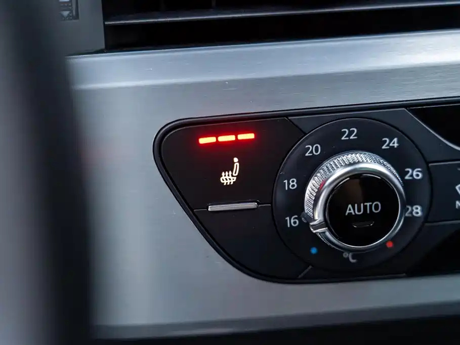 AUDI A4L 2021