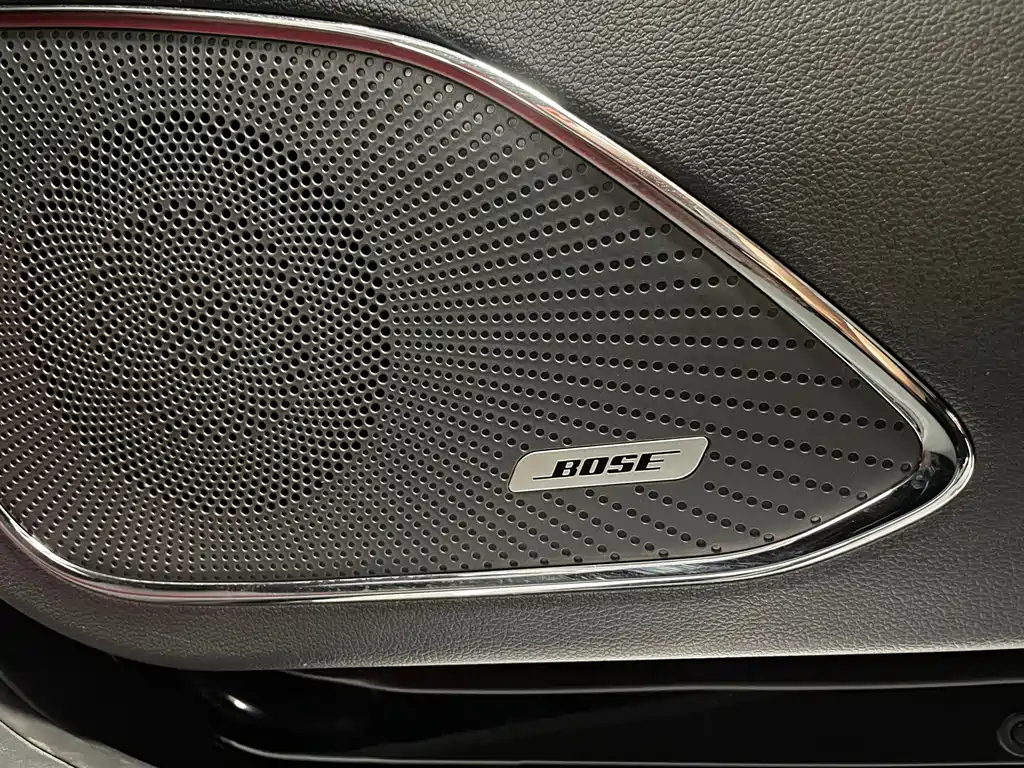 HONGQI HS5 2022