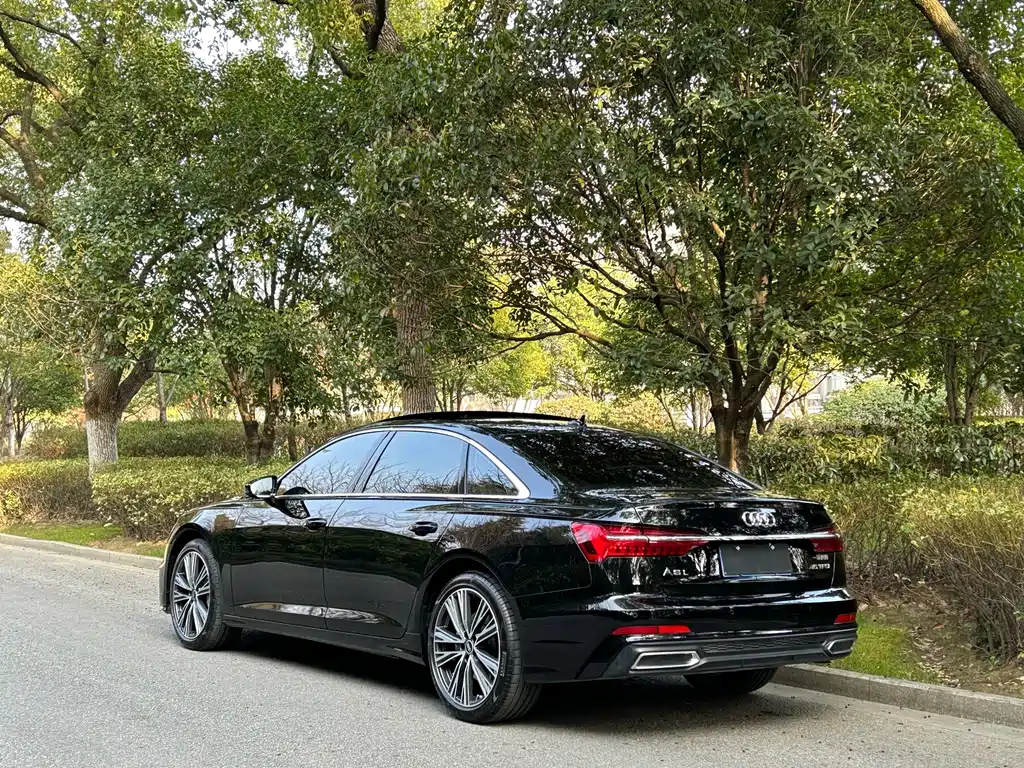 AUDI A6L 2022