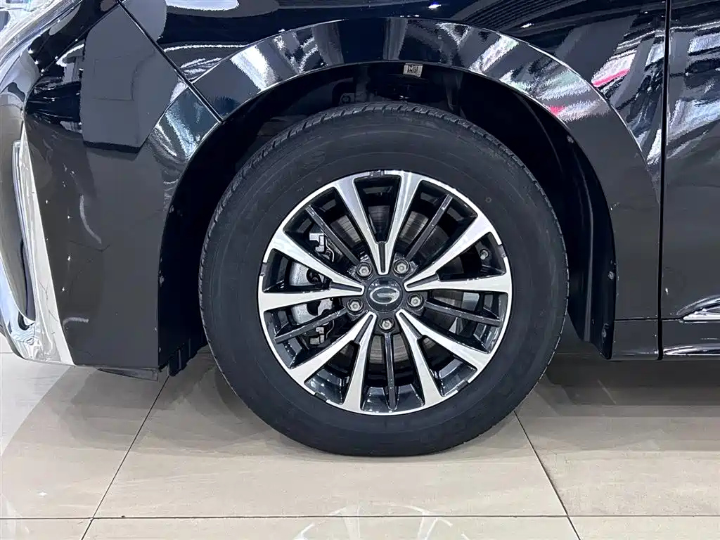 TRUMPCHI M8 2022