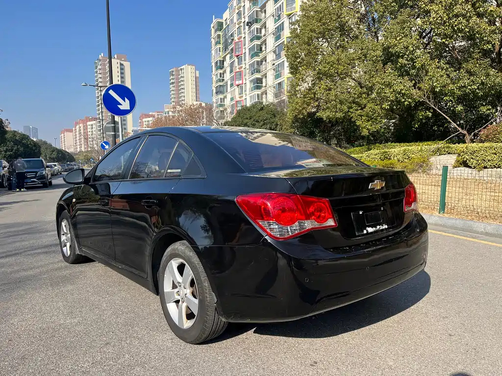 CHEVROLET CRUZE 2012