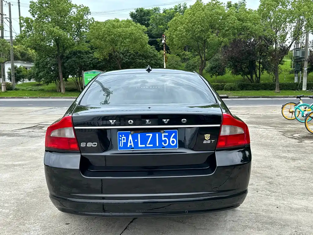 VOLVO S80L 2009