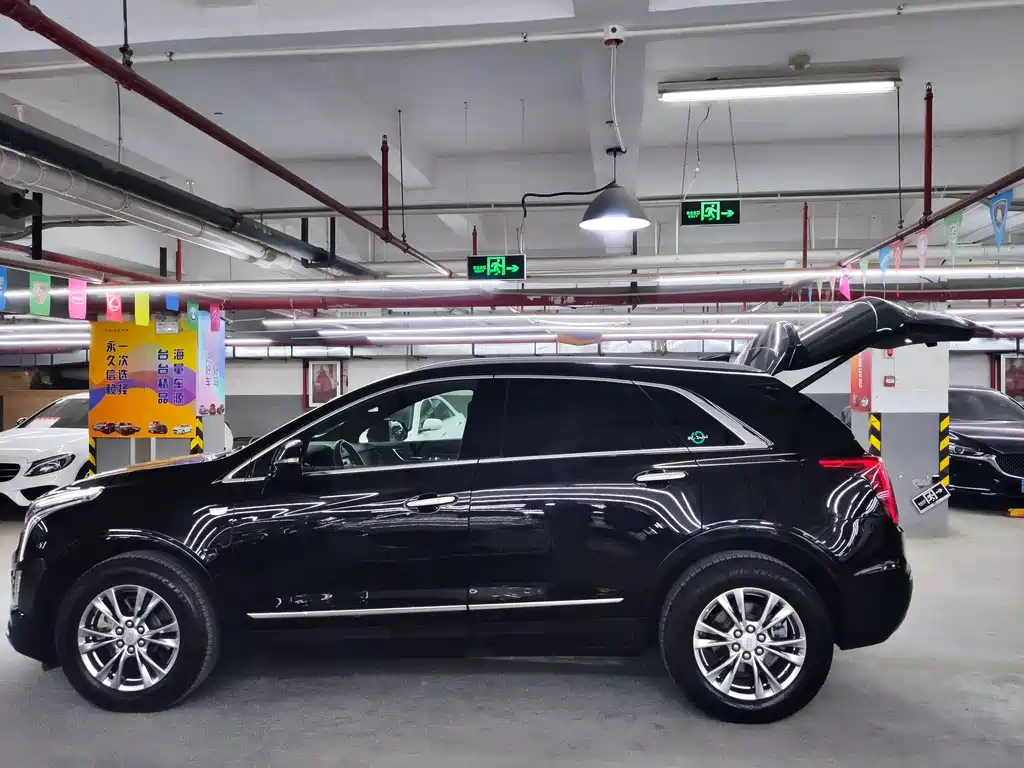 CADILLAC XT5 2020